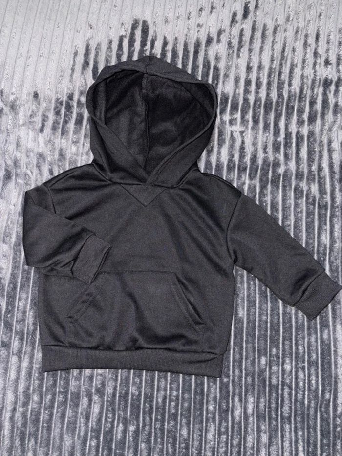 Pull à capuche