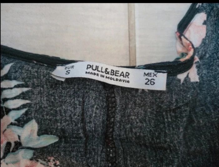 Magnifique combishort robe fleurie pull&bear 36 - photo numéro 4