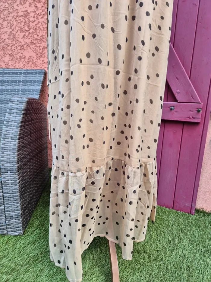 Robe longue cache-coeur sans manches T. 44 - photo numéro 10