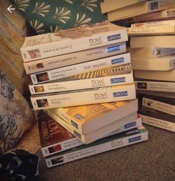 Lot de 23 livres de christian Jacq sur l Egypte