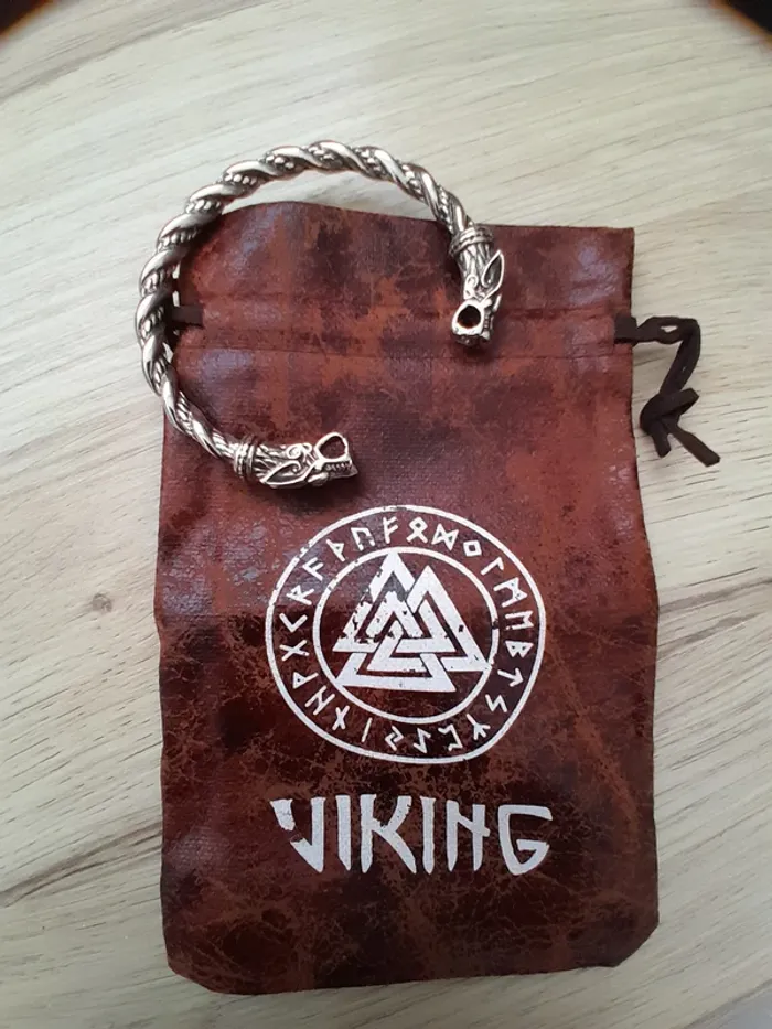 Bracelet Ragnar Lothbrok, Série Vikings, homme, tête de loup, argenté