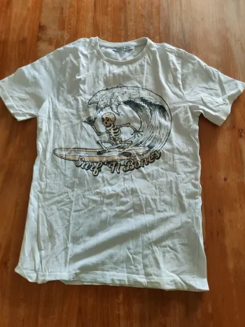 Tee-shirt taille 12 ans