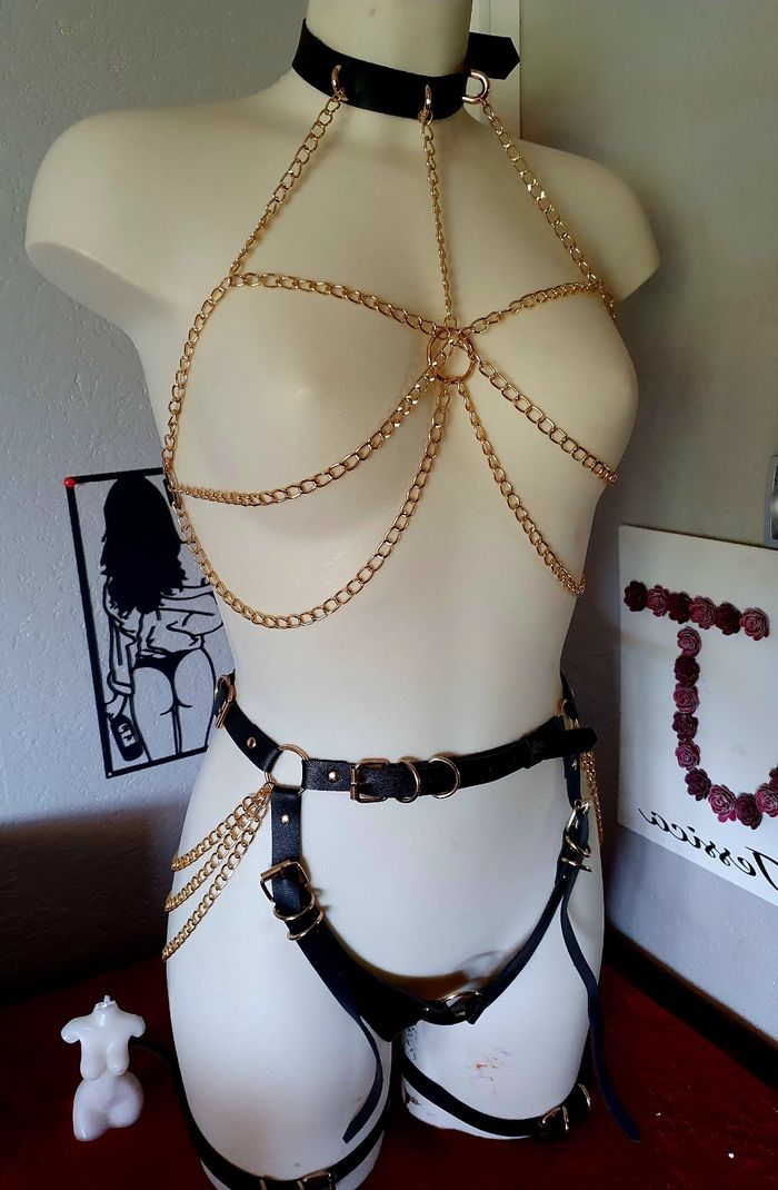 Lot ceintures noir et chainette dorées festival bondage bdsm costume - photo numéro 2