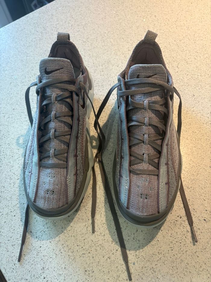 Baskets Nike mauve - photo numéro 2