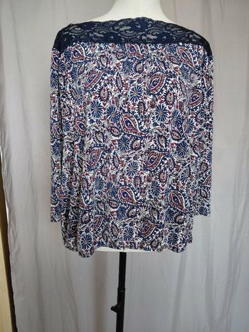Très jolie blouse manches longues femme T U 