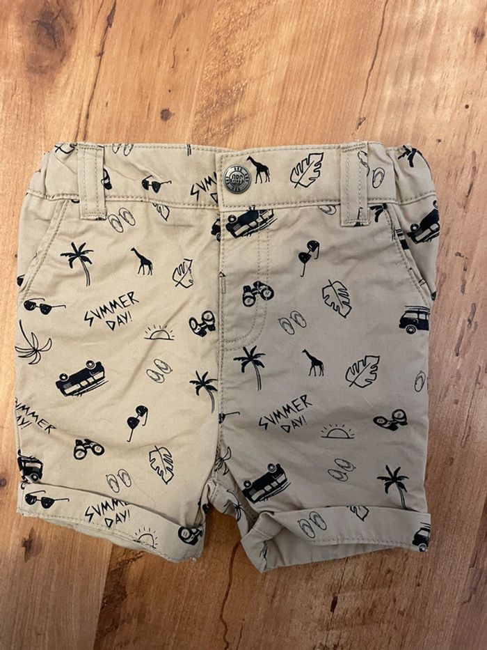 Short et polo taille 3 mois - photo numéro 3