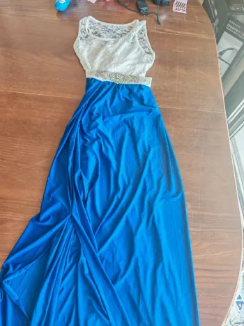 Lot n°8: robe événement