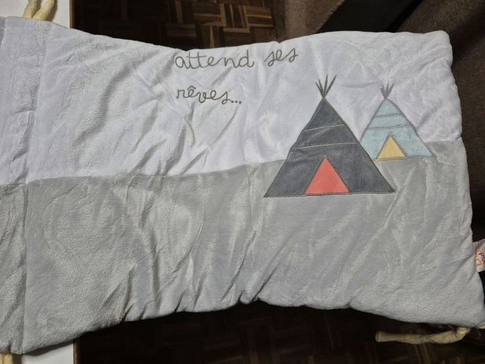 Tour de lit velours - photo numéro 4