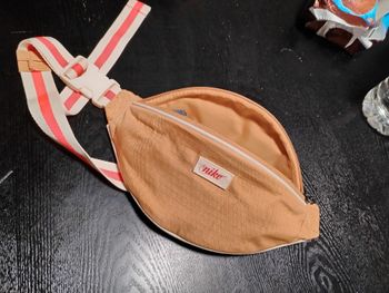 Sacoche banane Nike neuve 