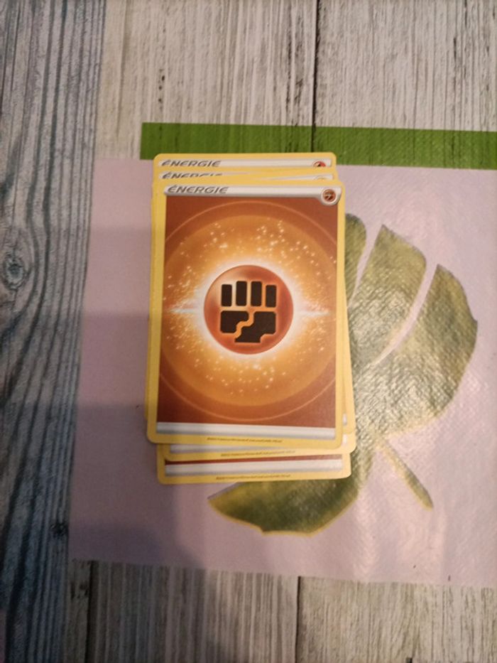 Lot 7 cartes énergies Pokémon