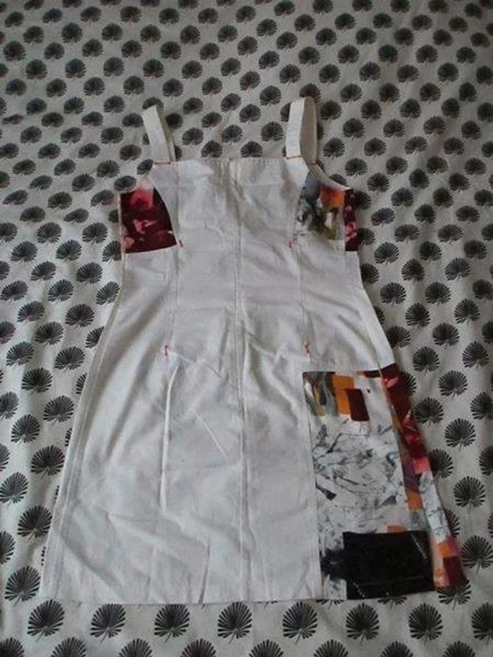 Robe asymétrique neuve - photo numéro 5