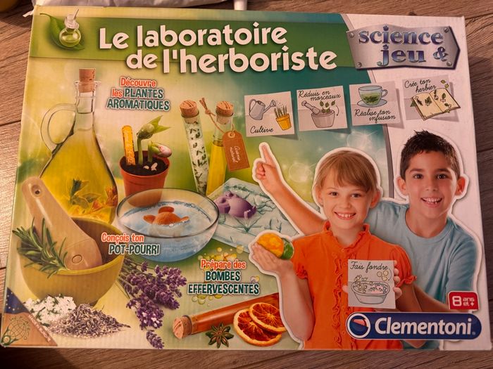 Jeu Le laboratoire de l’herboriste Clementoni