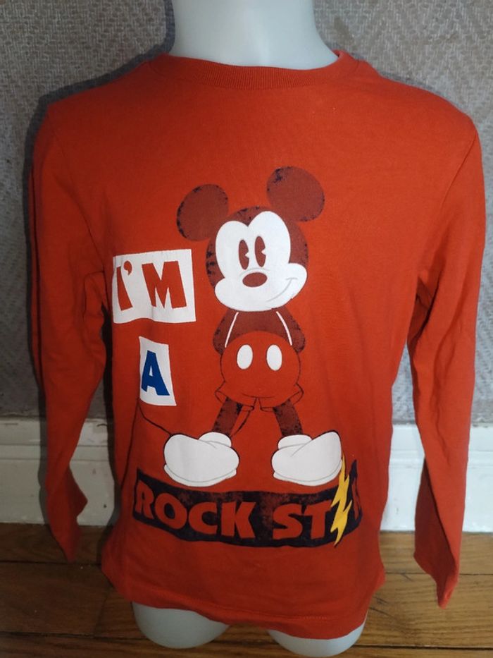Lot de 8 tee shirt manches longues taille 6 ans - photo numéro 3