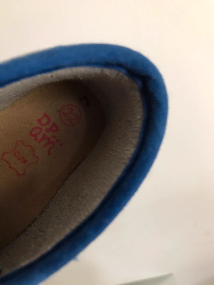 Chaussures bébé taille 22 marque Dpam couleurs gris un peu bleu très bon état - photo numéro 6