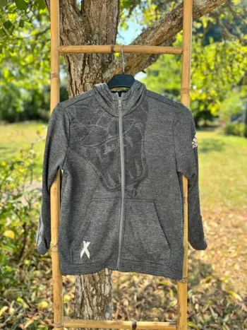 Veste grise || Adidas || 11-12ans