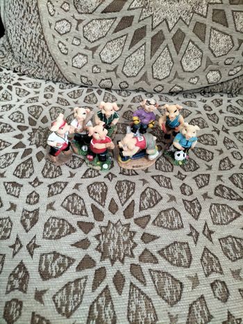 Figurine Sports cochon série Boizet (unité)