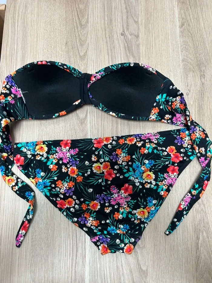 Maillot de bain 2 pièces taille 36 - photo numéro 2