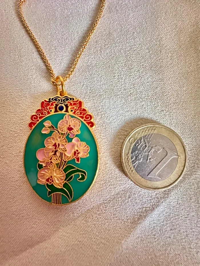 Collier pendentif réversible en or libre vietnamien – Chat & orchidée - photo numéro 3