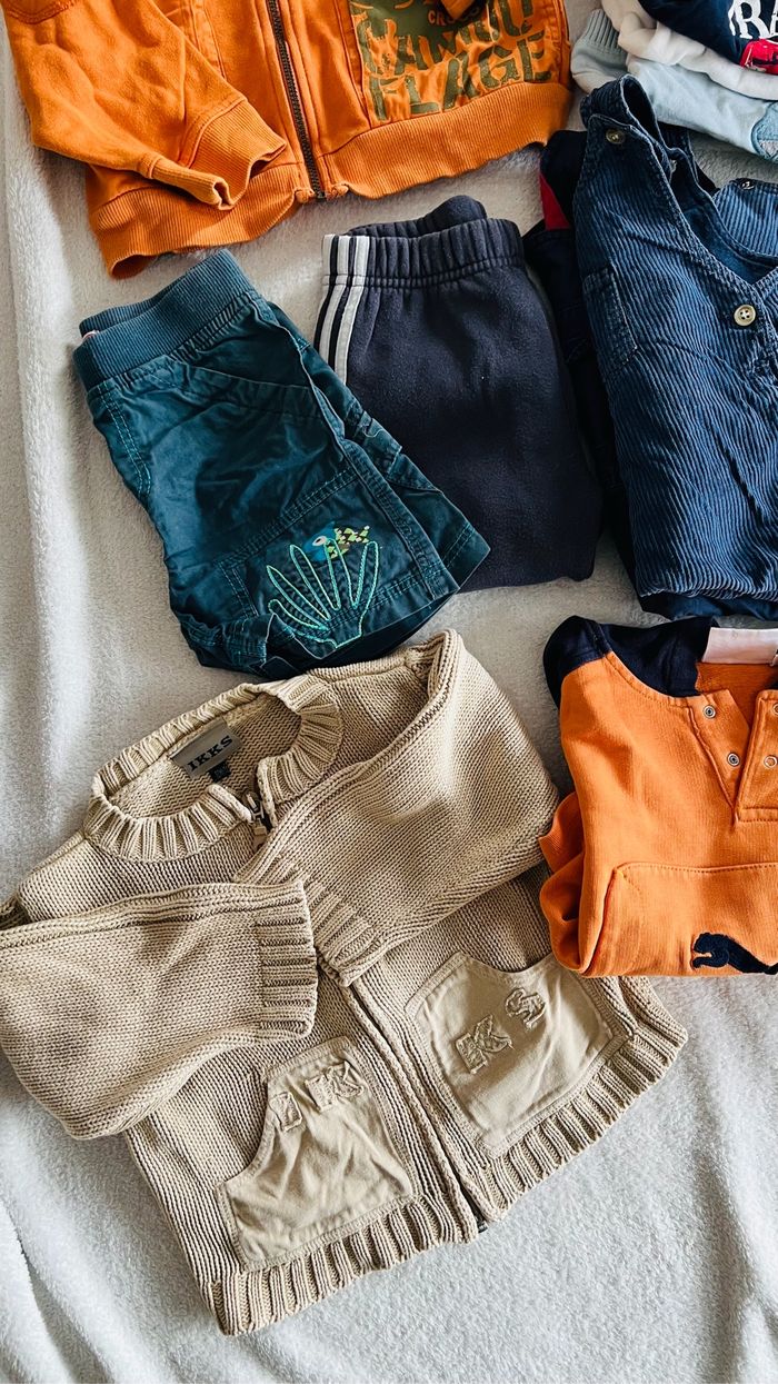 Lot vêtements garçon Tailles 12 mois 18 mois 2 ans - photo numéro 2