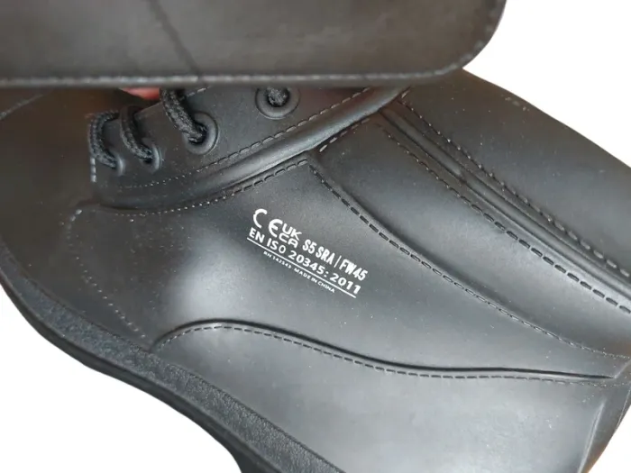 Chaussure montante de sécurité P.40 neuve - photo numéro 4
