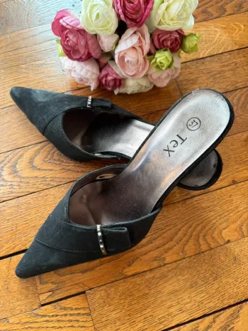 Mules bout pointues NEUVES
