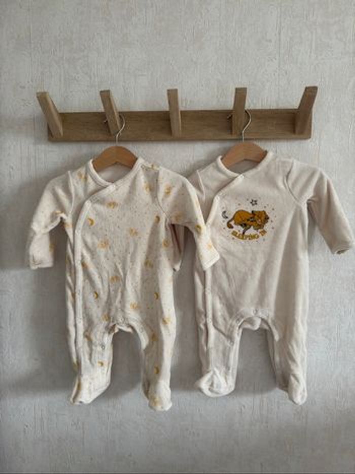 Lot pyjama 6 mois
