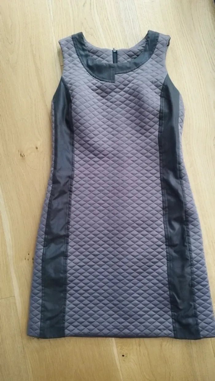 Robe cinoche taille 40