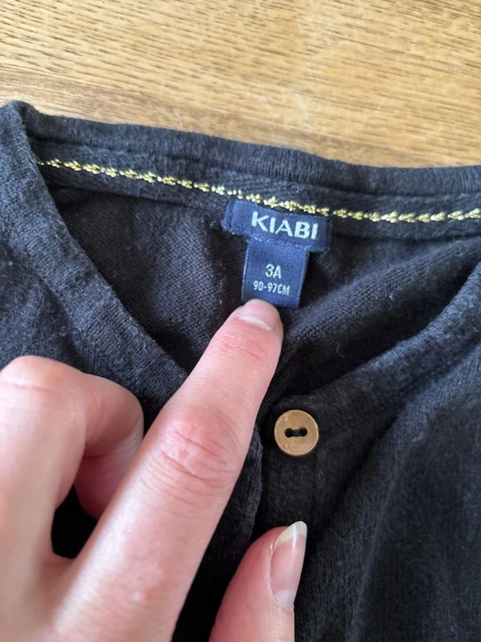 Gilet noir 3 ans kiabi - photo numéro 4