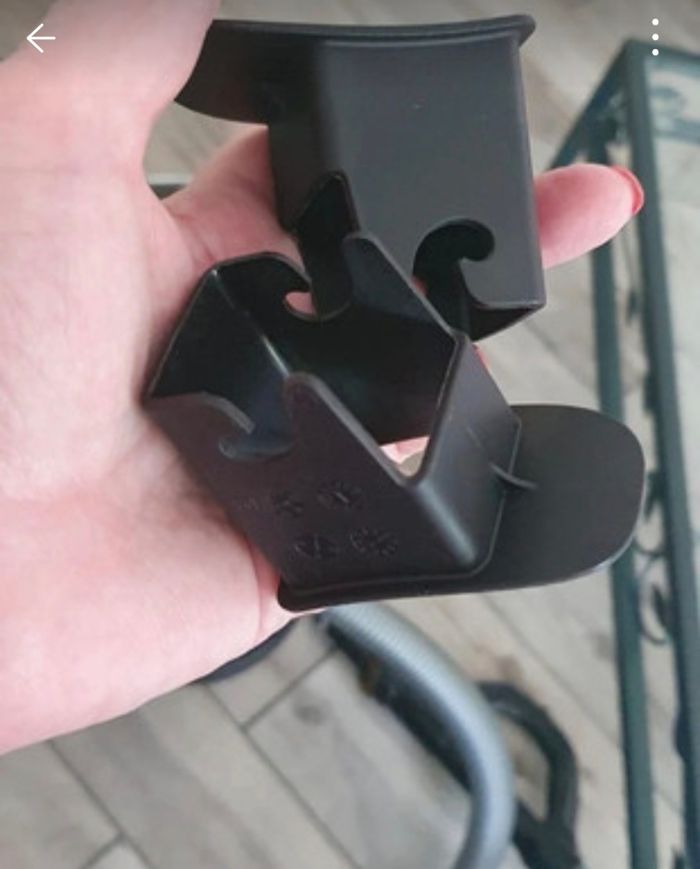 Cosy nuna noir et sa base isofix et adaptateur poussette - photo numéro 8
