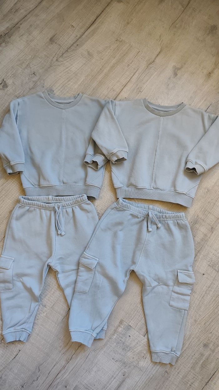 Ensemble jumeaux bleu ciel