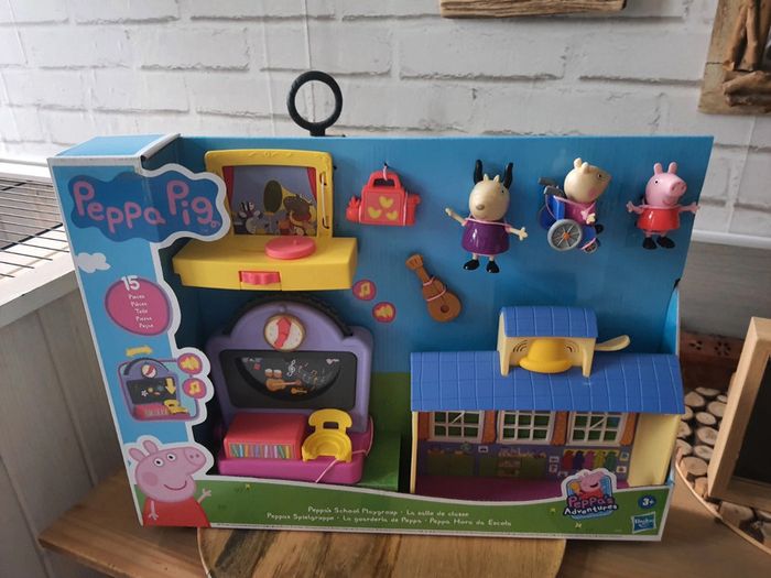 Salle de classe peppa pig neuf