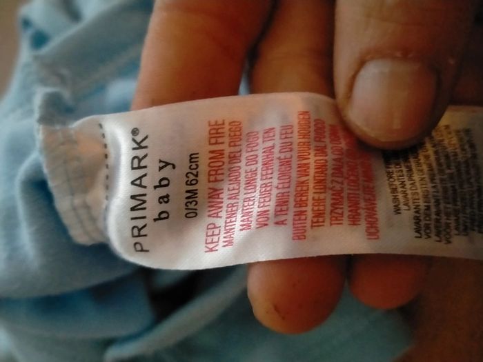 Body 0/3 mois 62 cm - photo numéro 2