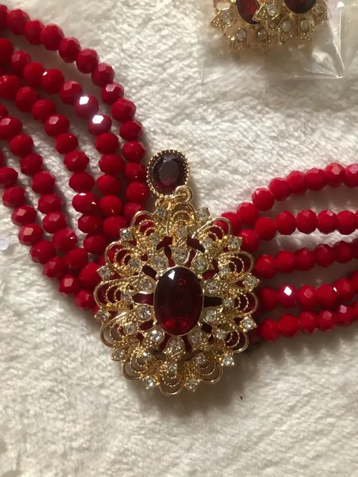 Ensemble parure bijoux très jolie classe chic idée cadeau - photo numéro 3