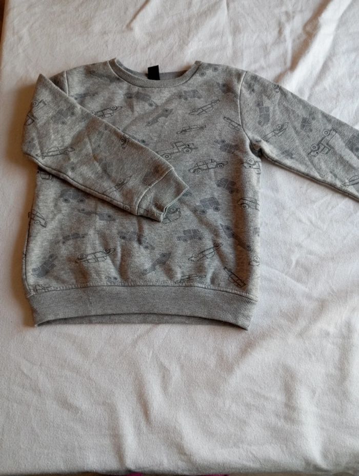 Pull de marque bkl Wear et de taille 6 ans