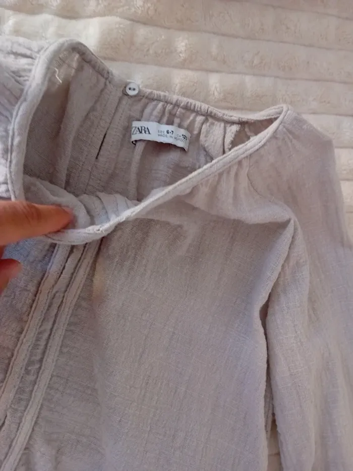 Ensemble fille tunique +cargo neuf 6ans Zara 🤍🩶 - photo numéro 3