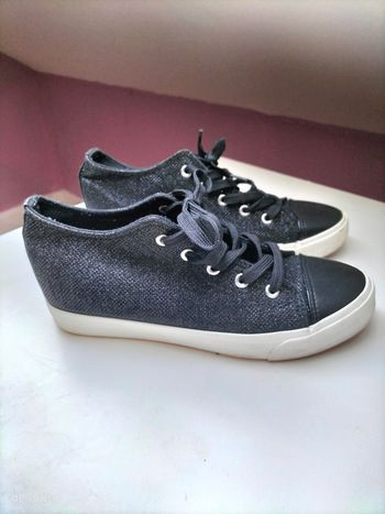 Baskets femme effet pailletés taille 40