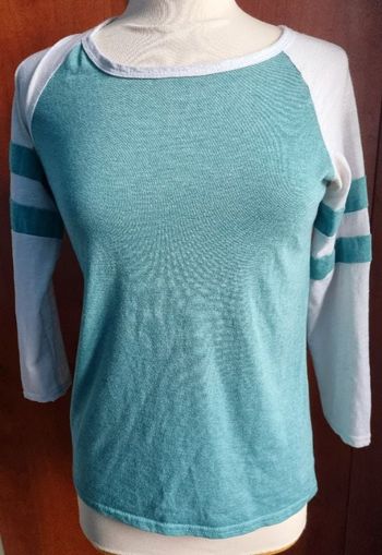 Pull léger vert clair et blanc