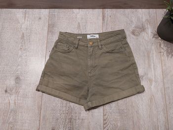 Short Mom