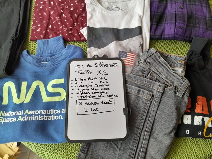 lot de vêtements