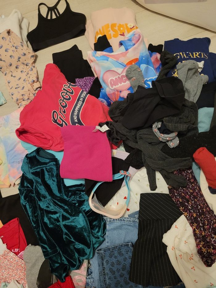 Lot de 50 pièces fille 10 ans et accessoires - photo numéro 4