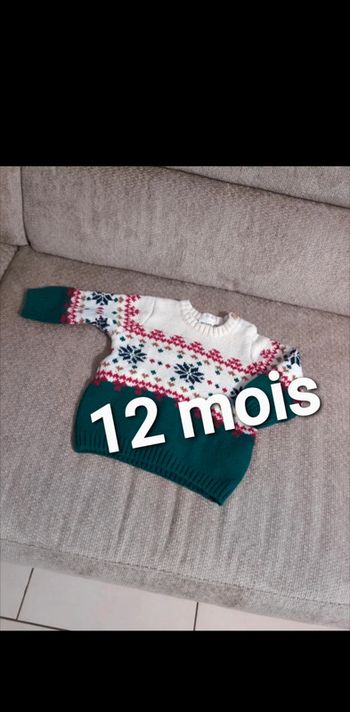 Pull de noël 12 mois