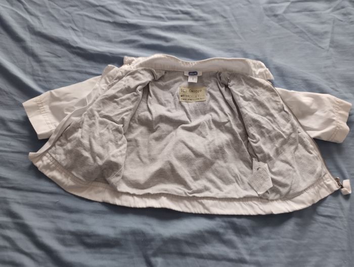 Blouson Chicco taille 6 mois - photo numéro 4