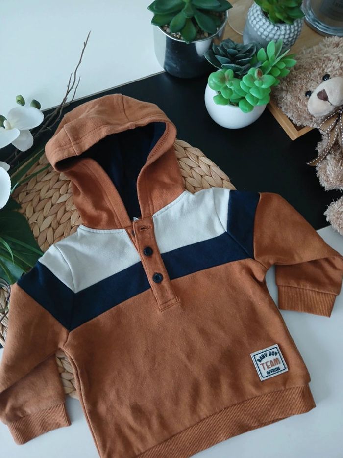 Pull hivers Taille 12 mois🌿🦁 - photo numéro 2