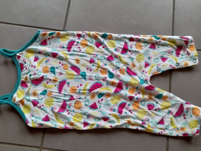 Lot vêtements bébé fille 6 mois - photo numéro 3