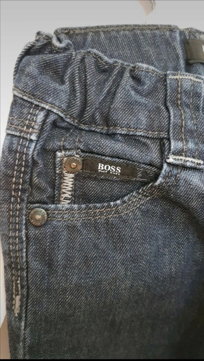 Jean Hugo Boss 12 mois - photo numéro 2