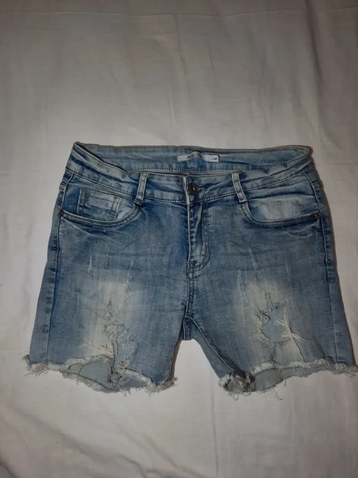 Short en jean hello miss