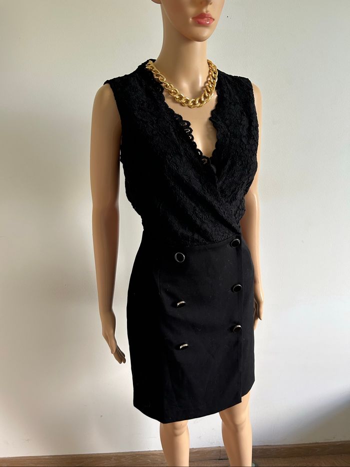 Robe portefeuille noire neuve avec dentelle Morgan taille 36 (valeur 75€) - photo numéro 2