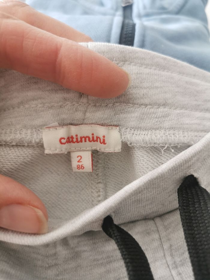 Short garçon 2ans catimini le pantalon et la veste offert - photo numéro 5