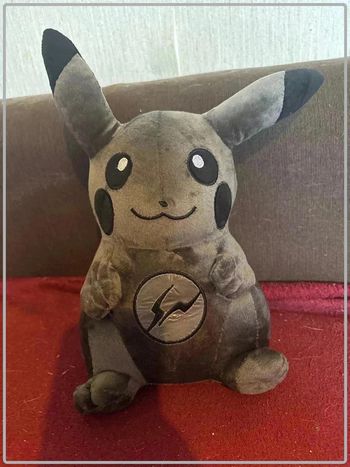 Pikatchu 30cm neuf