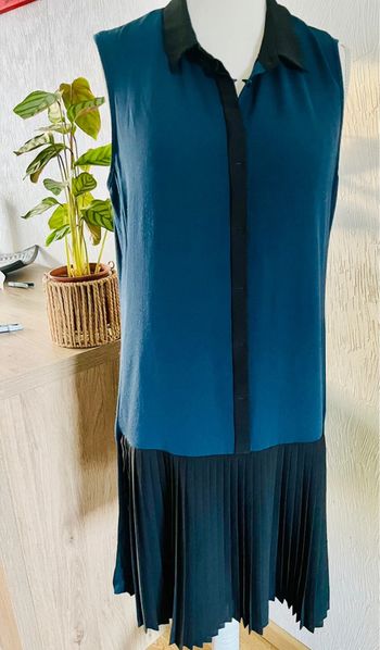 Très jolie robe Ikks taille 40
